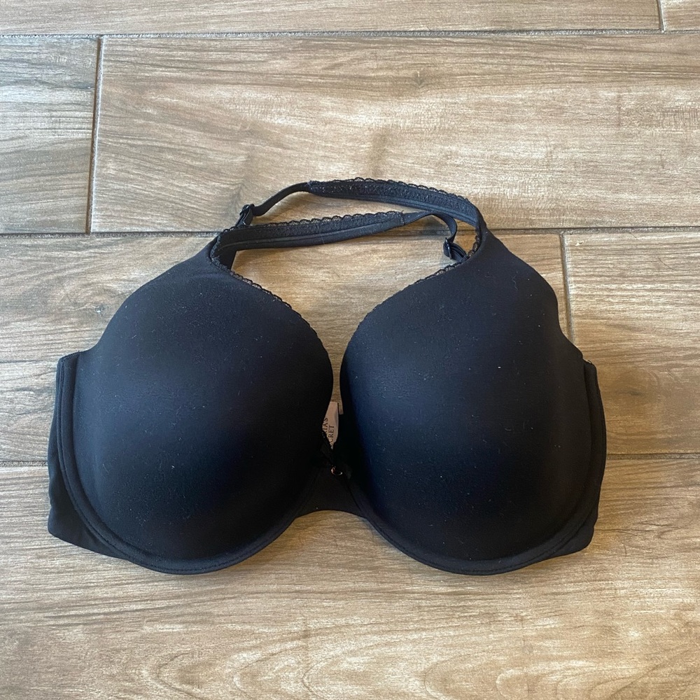 Body by Victoria Victoria’s Secret Lined Perfect Black 34DDD Bra